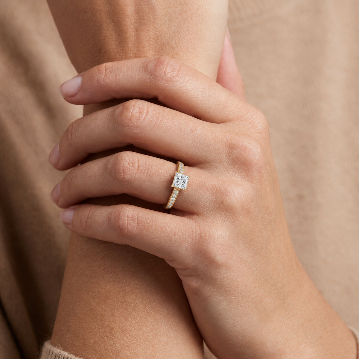 Bailey - Princess - Yellow Gold - Pavé