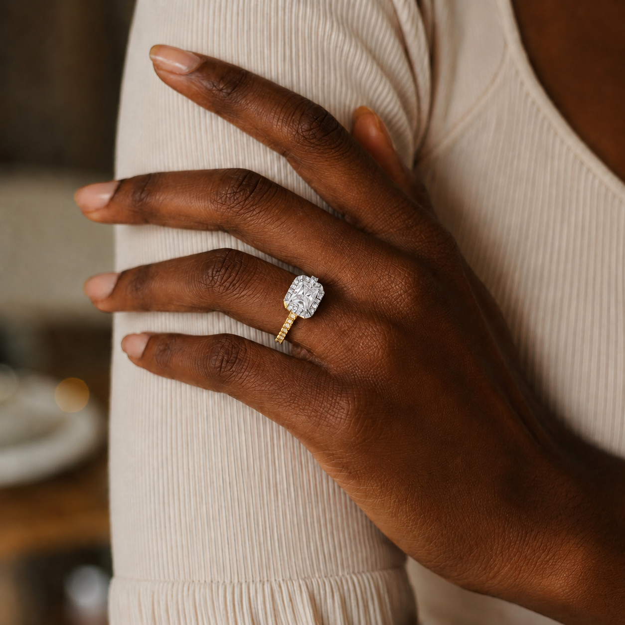 Cordelia - Radiant - Yellow / White Tone - Pavé