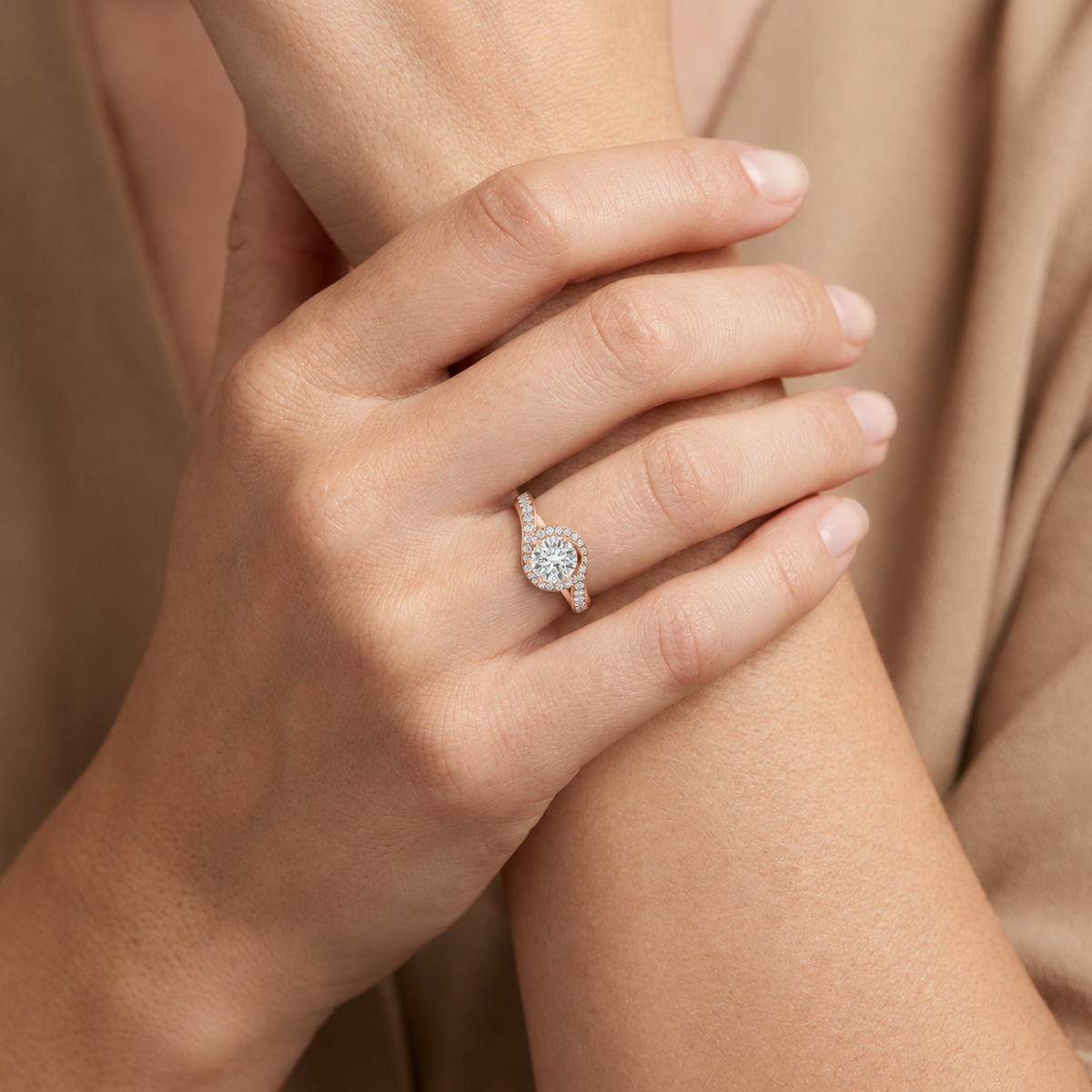 Orbit - Round - Rose Gold - Channel