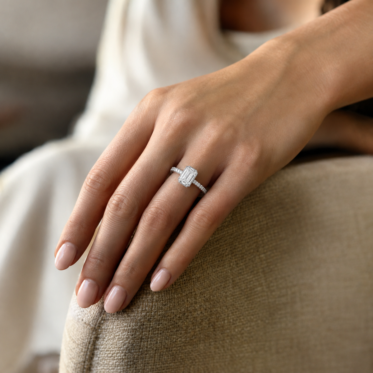 Bailey - Emerald - Platinum - Pavé