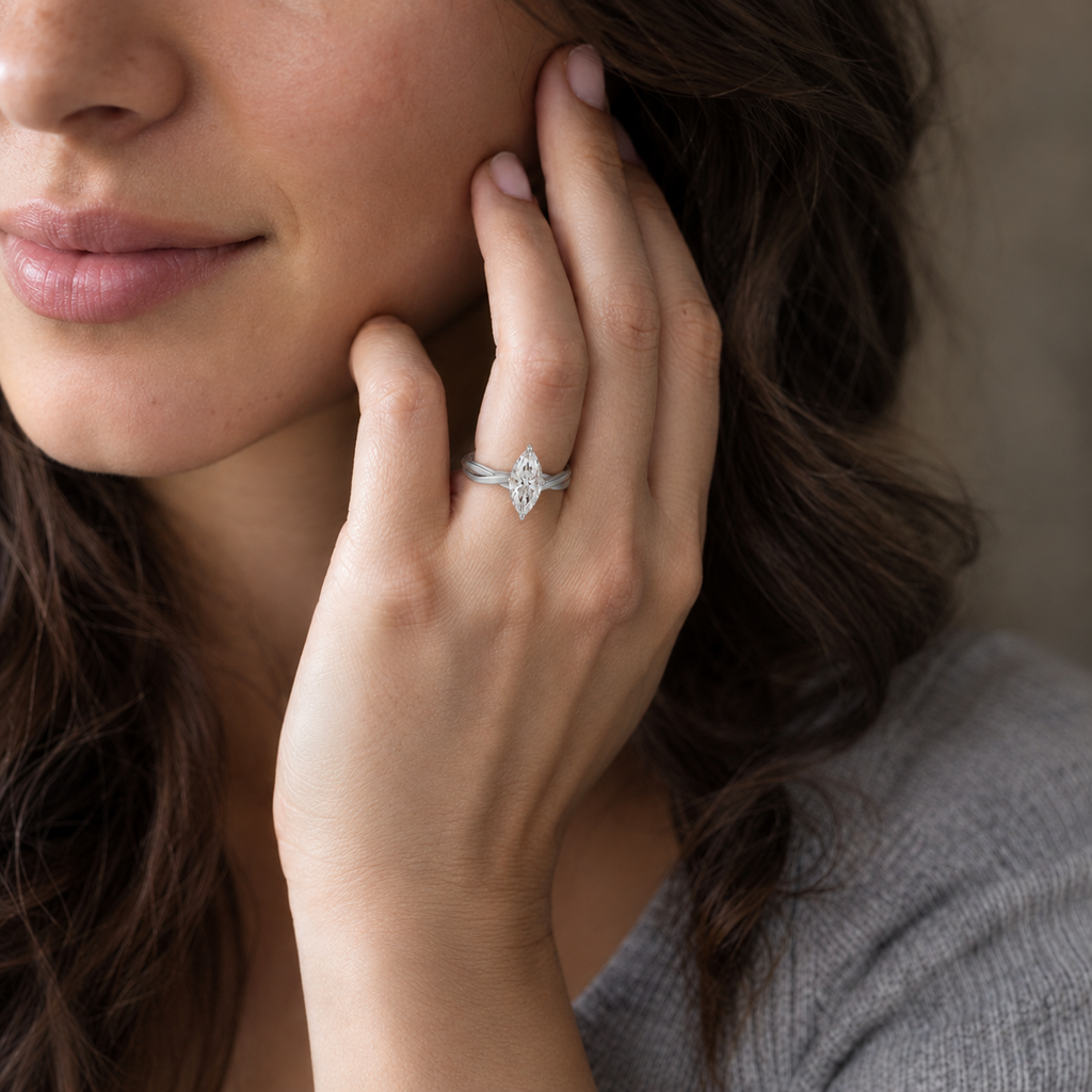Wreath - Marquise - White Gold - Plain