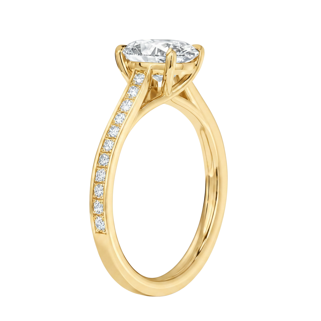 Basilica - Oval - Yellow Gold - Channel