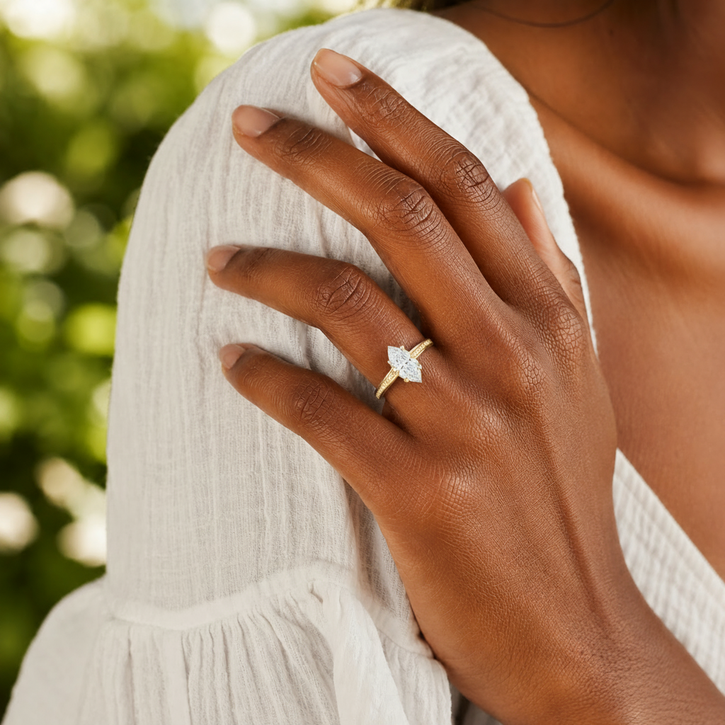 Basilica - Marquise - Yellow Gold - Pavé