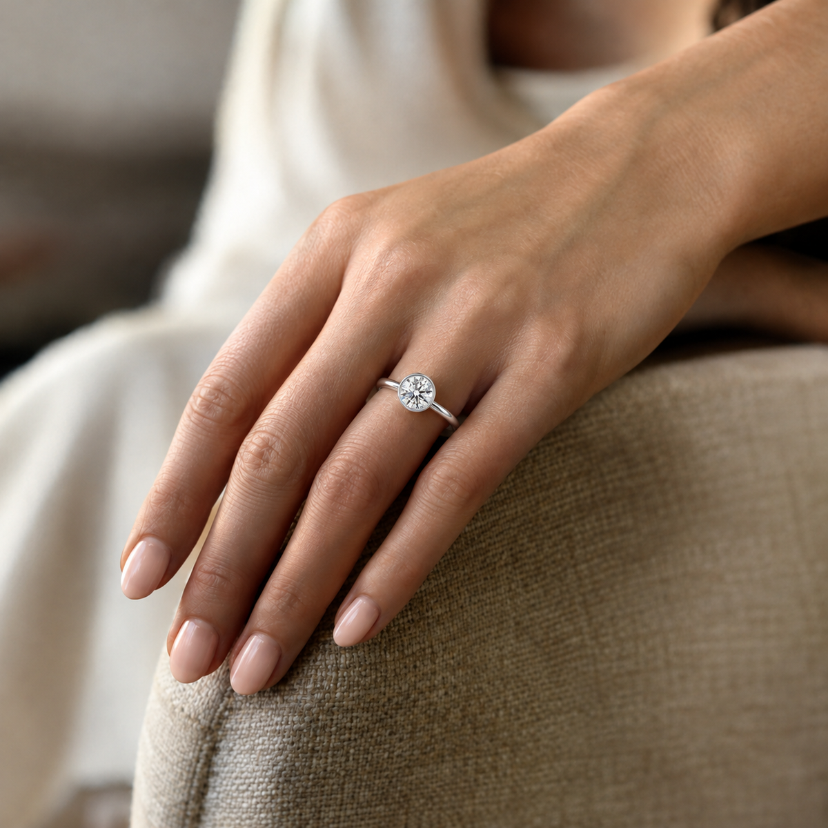 Bailey - Round - White Gold - Plain