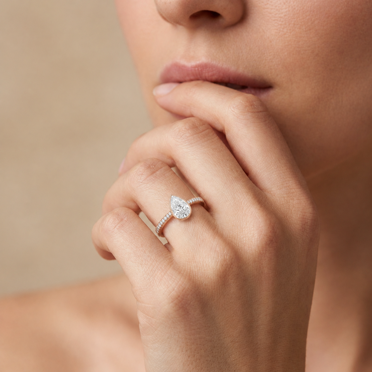 Bailey - Pear - Rose Gold - Pavé