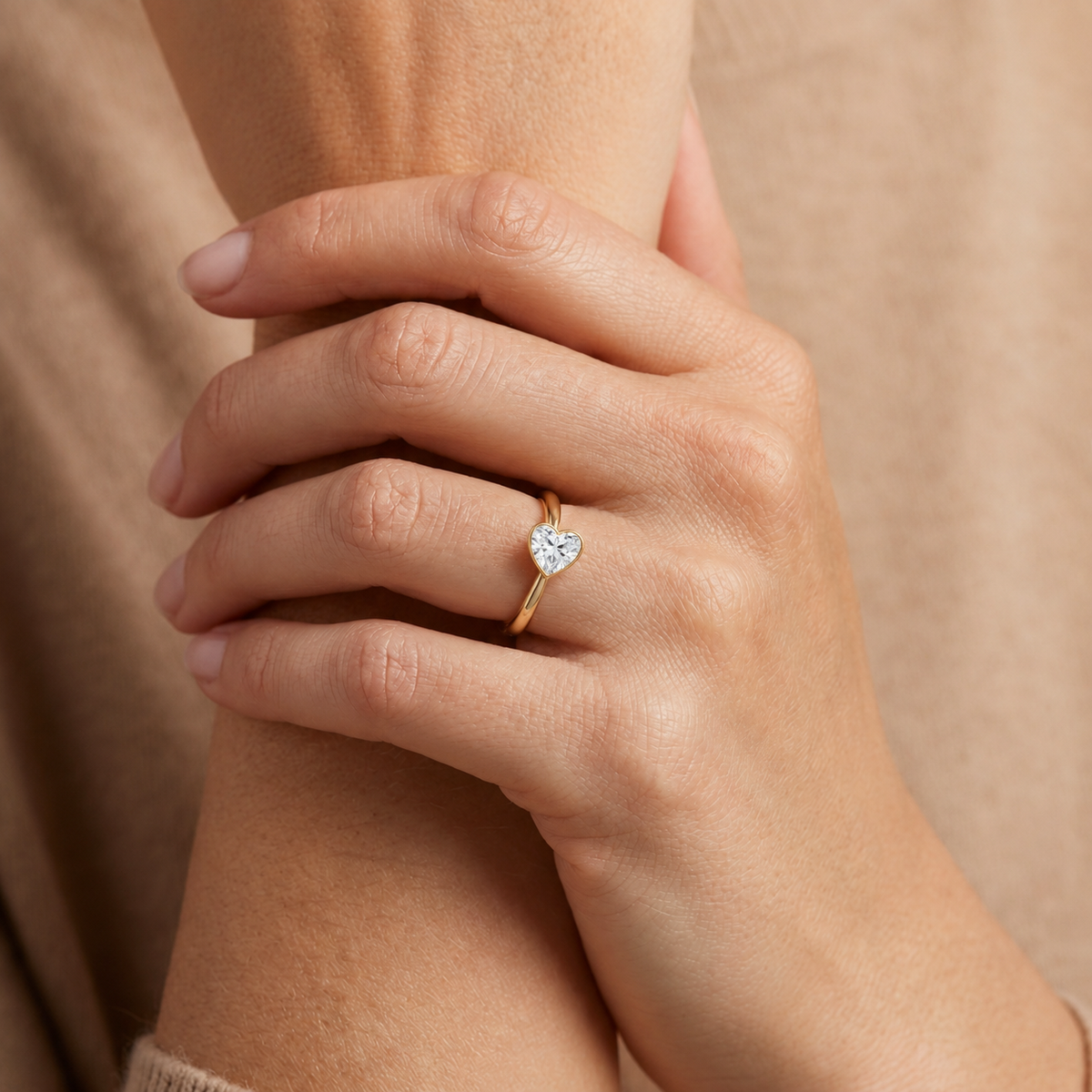 Bailey - Heart - Yellow Gold - Plain
