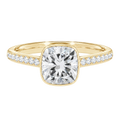 Solenne - Cushion - Yellow Gold - Channel