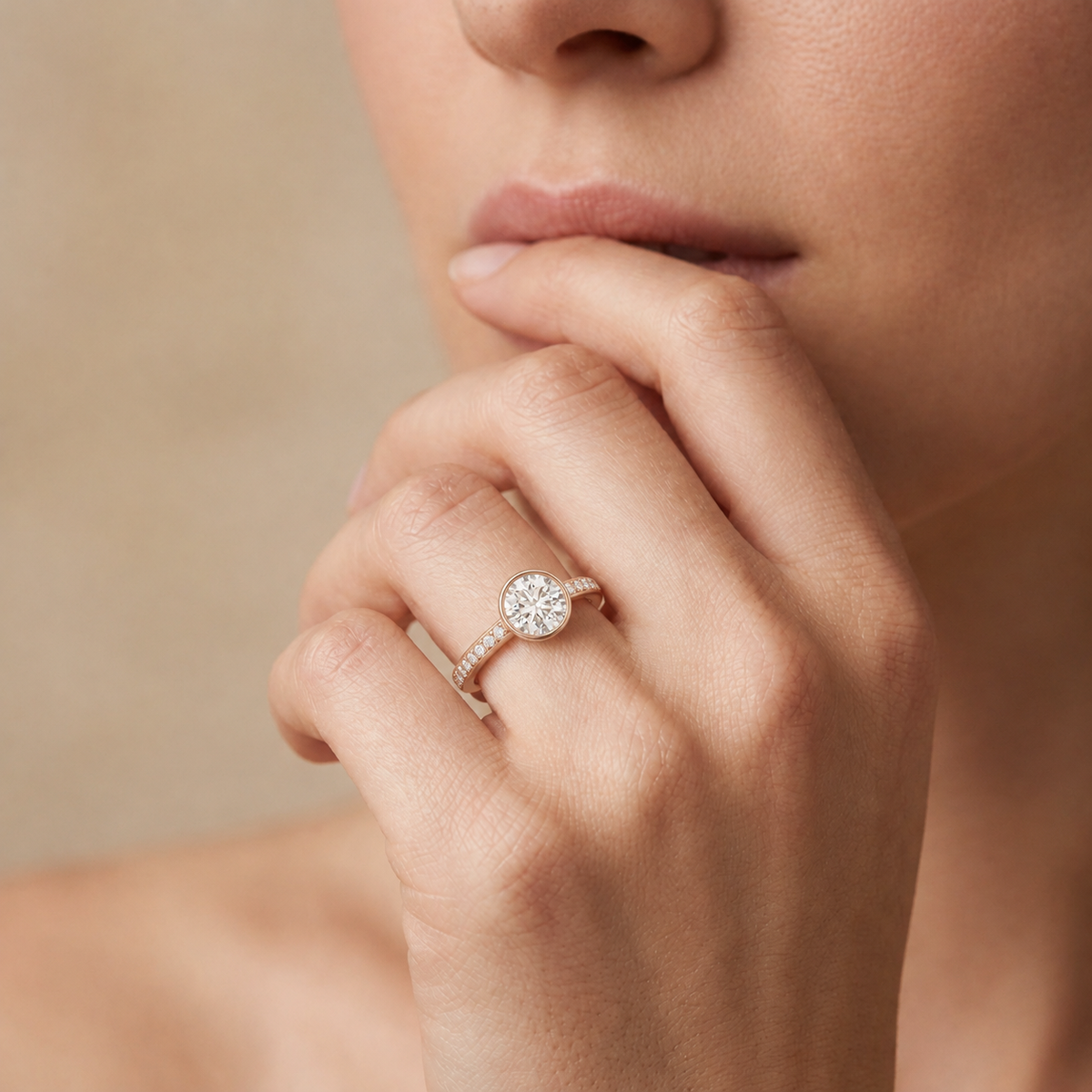 Bailey - Round - Rose Gold - Pavé