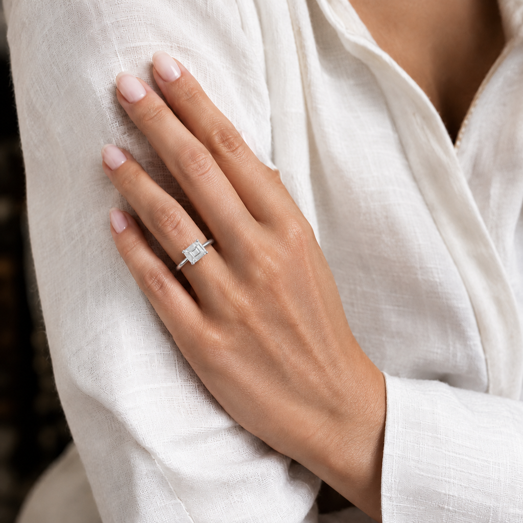 Meridian - Emerald - White Gold - Plain