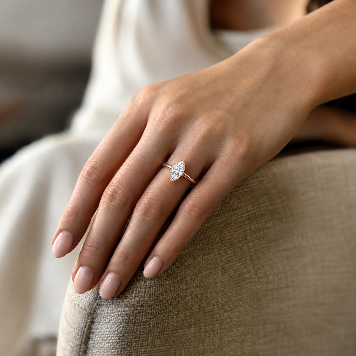 Bailey - Marquise - Rose/White Tone - Plain
