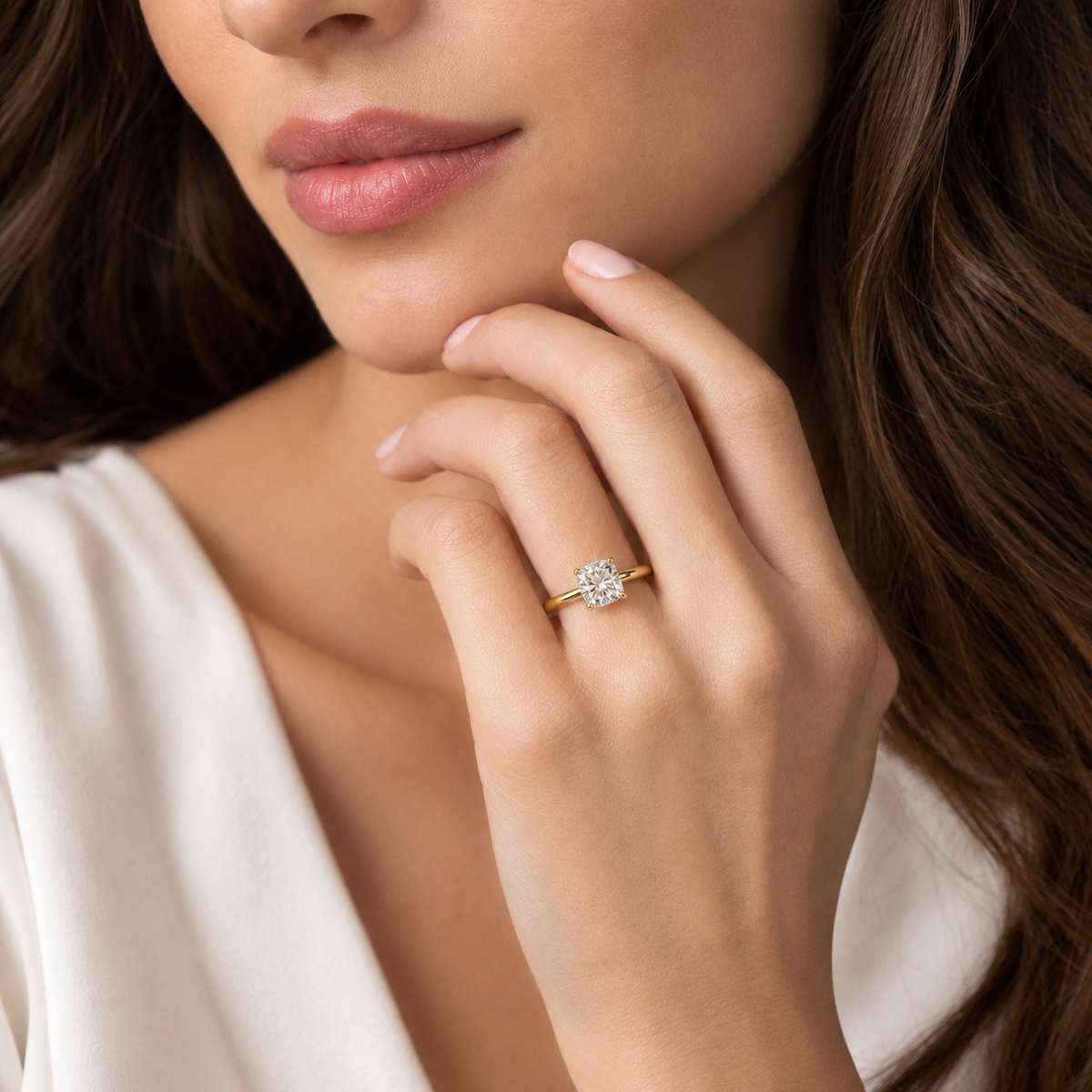 Talia - Cushion - Yellow Gold - Plain