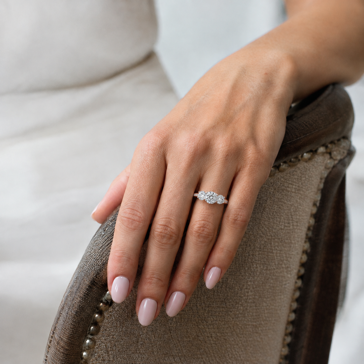 Trinity - Round - Rose/White Tone - Channel