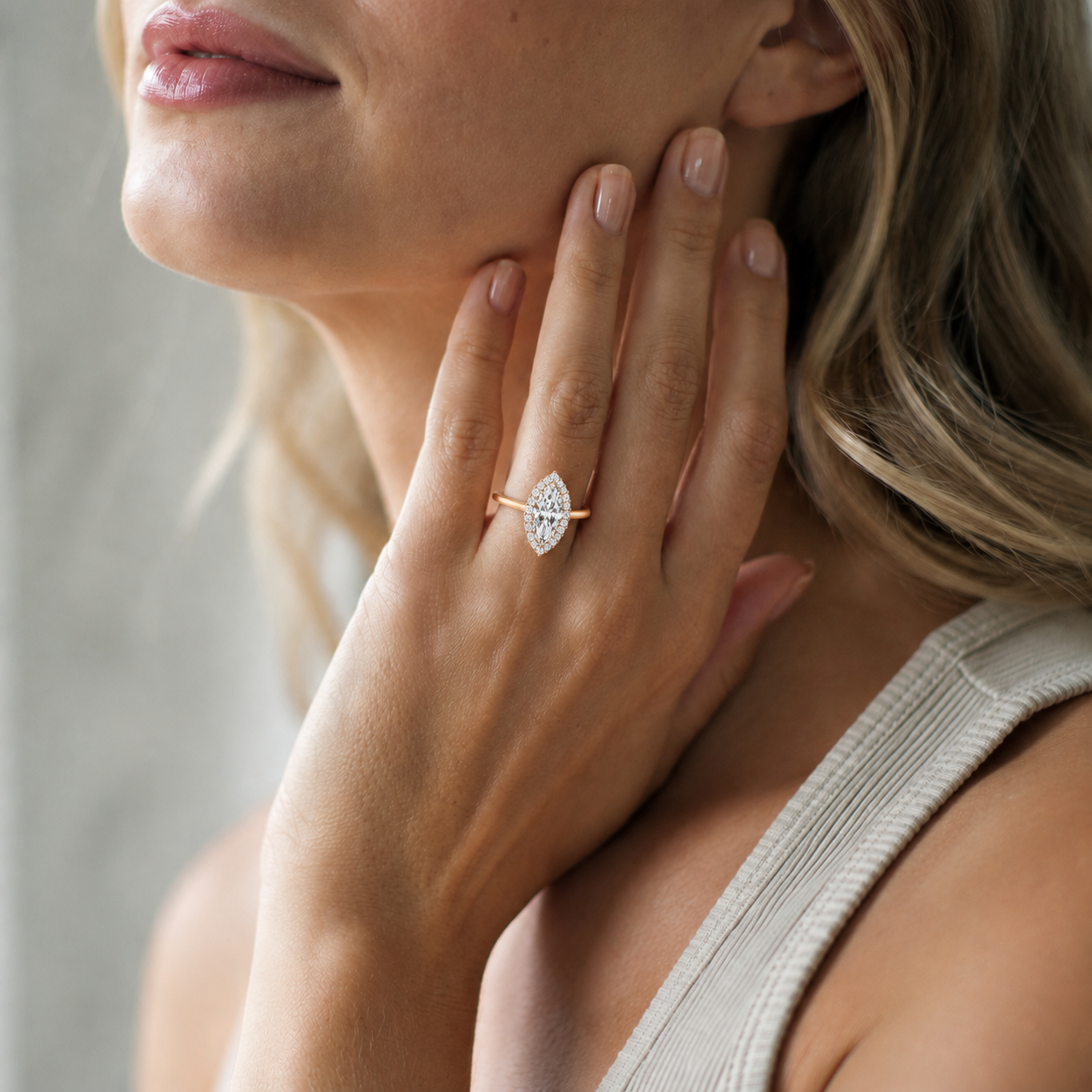 Cordelia - Marquise - Rose / White Tone - Plain