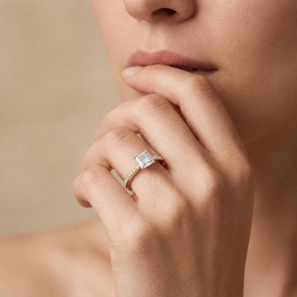 Bailey - Princess - Yellow Gold - Pavé