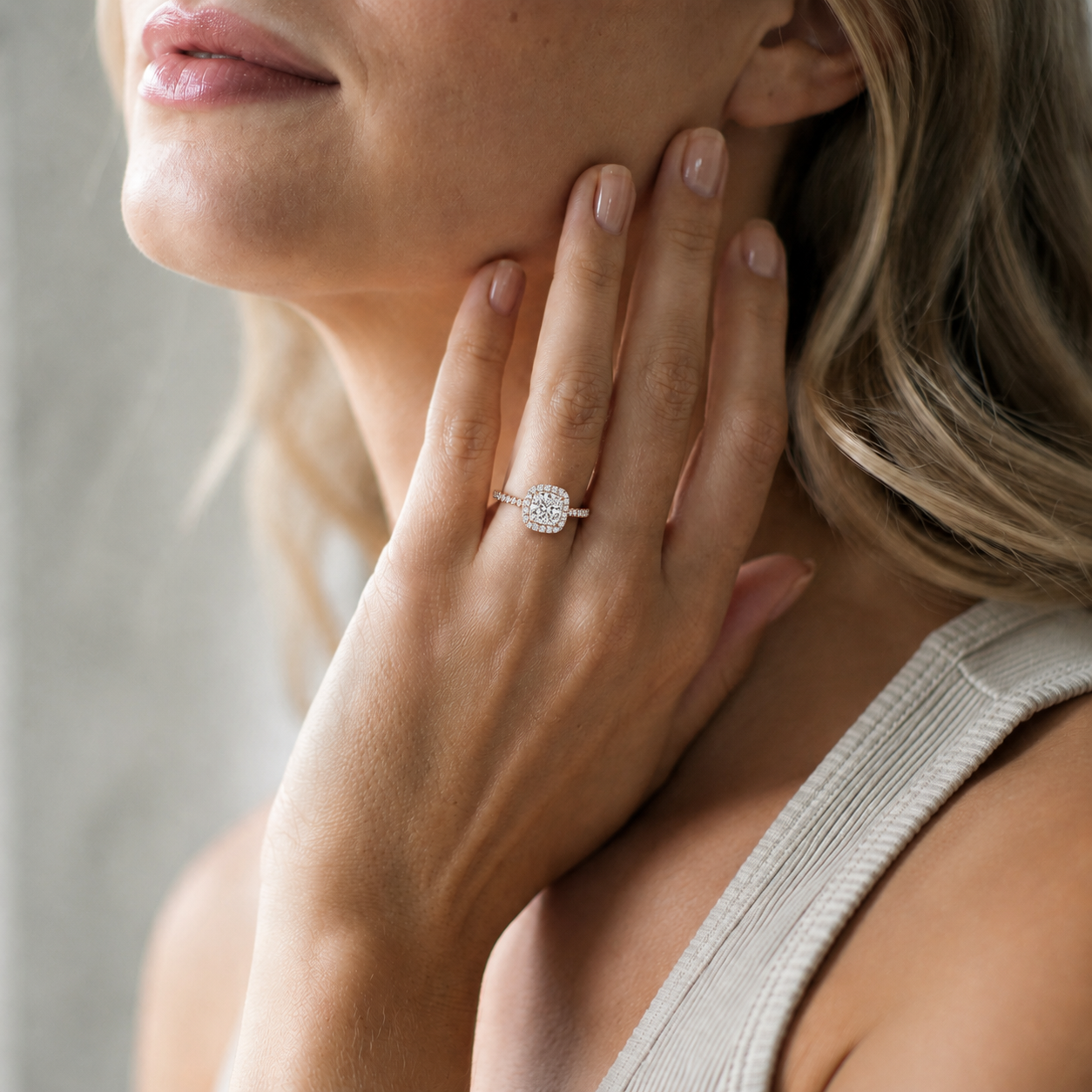 Cordelia - Cushion - Rose / White Tone - Pavé
