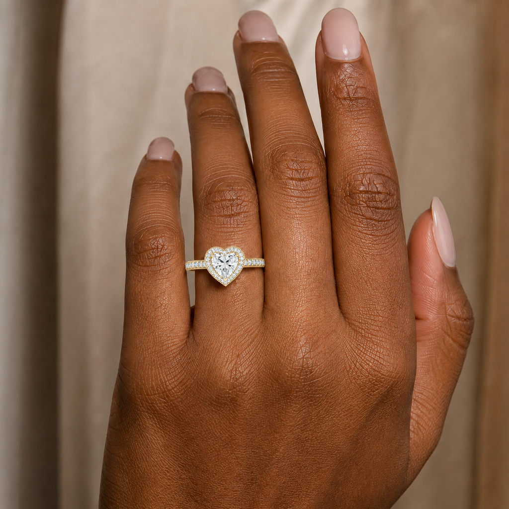 Deneuve - Heart - Yellow Gold - Pavé