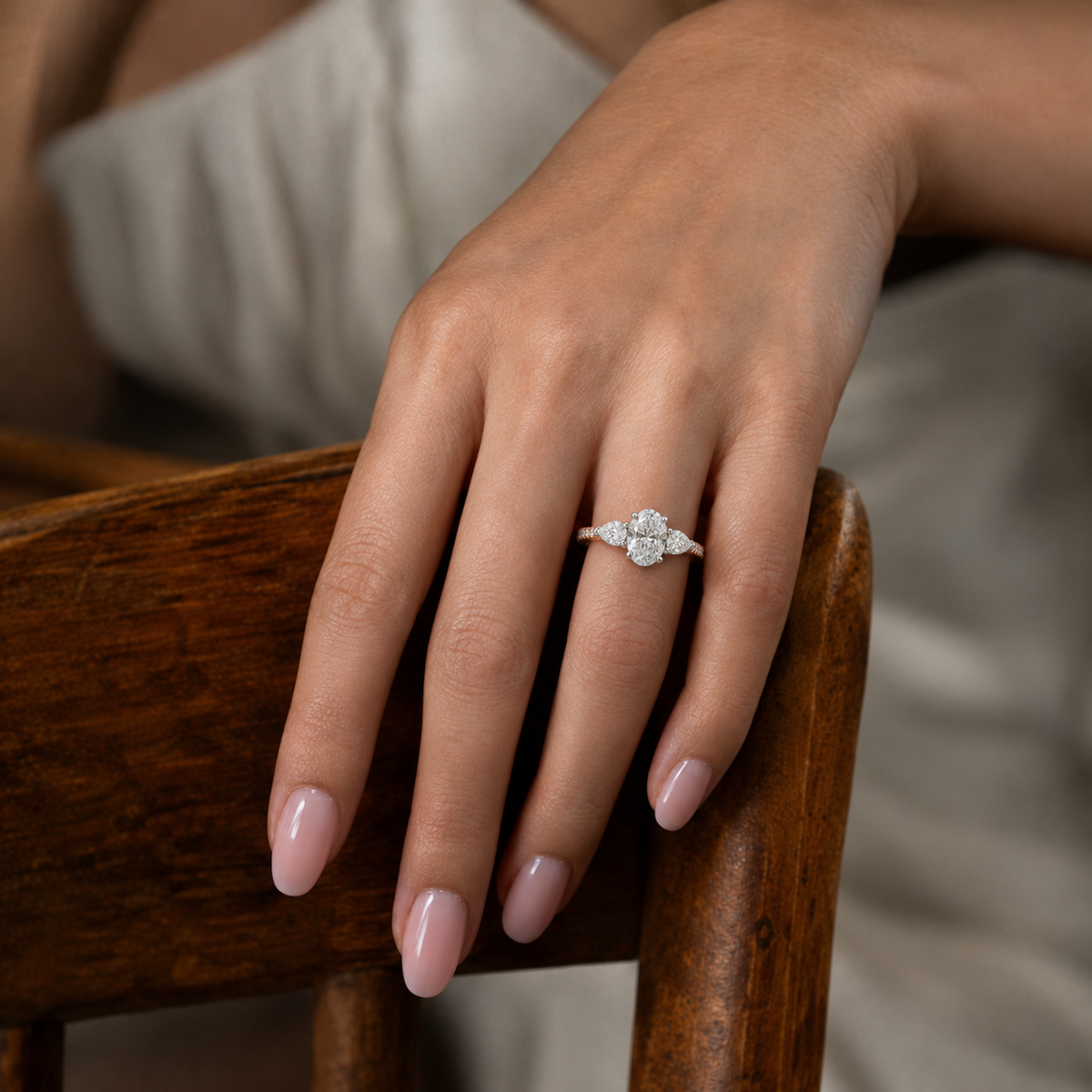 Halcyon - Oval - Rose/White Tone - Pavé