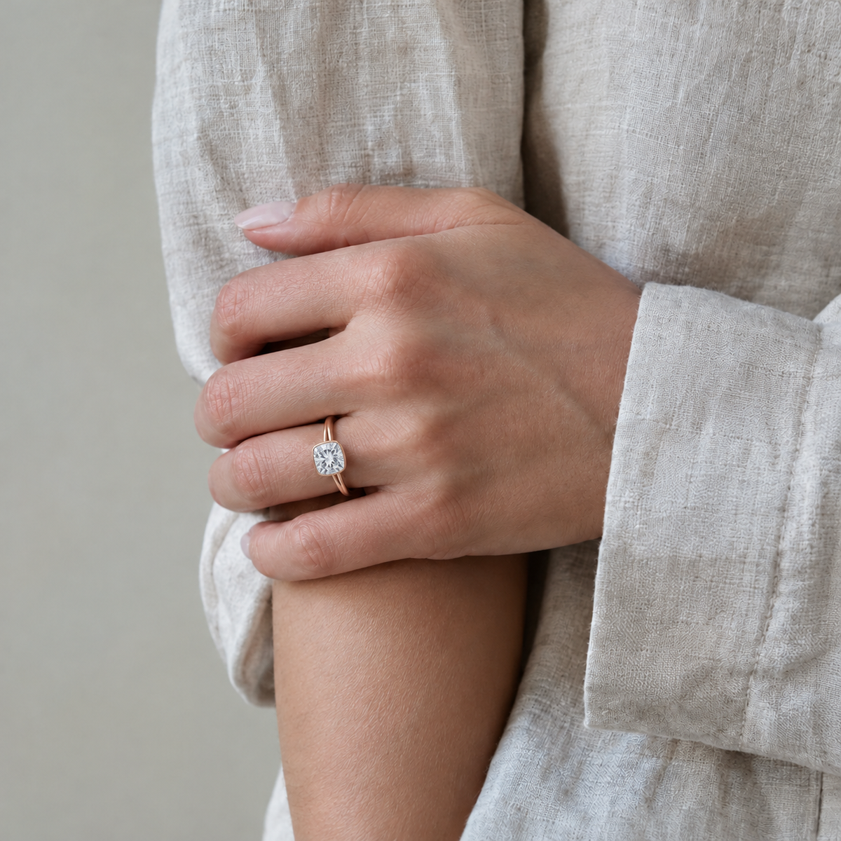 Solenne - Cushion - Rose Gold - Plain