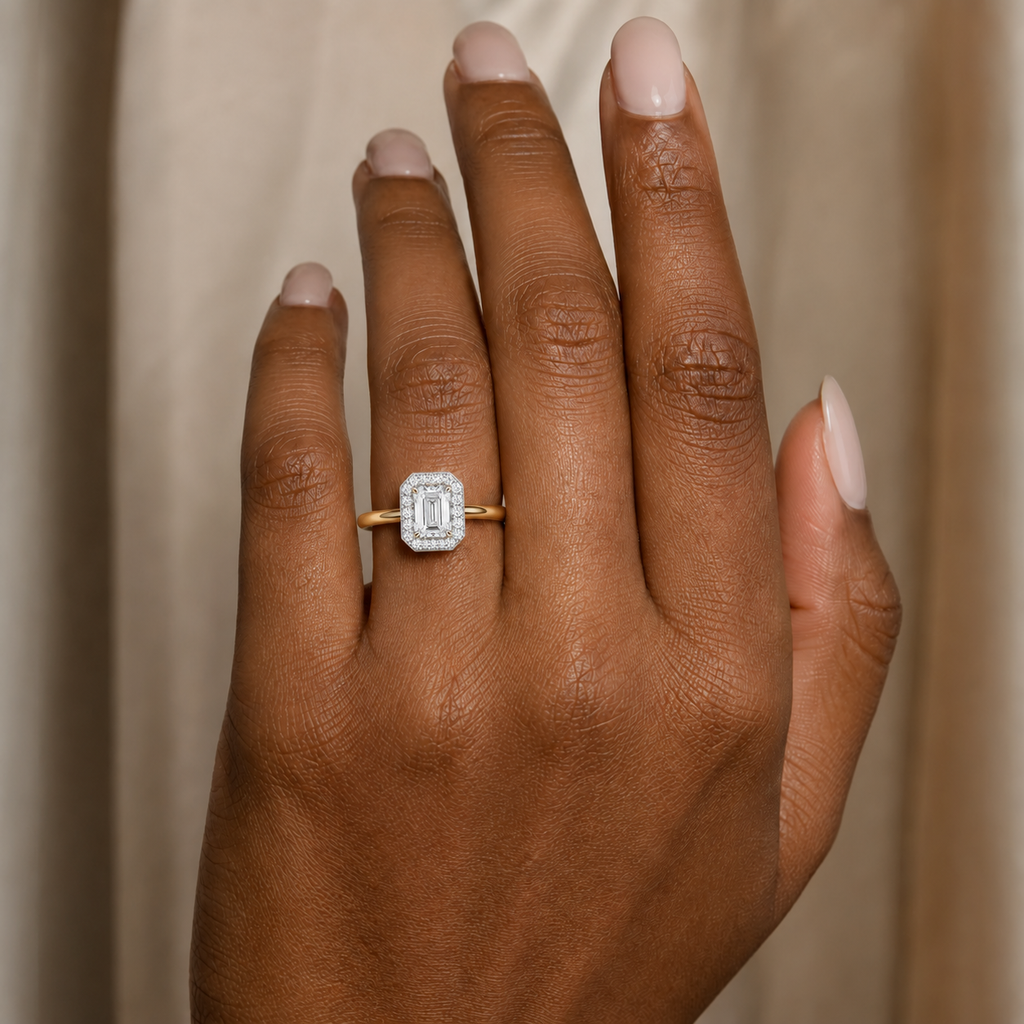 Deneuve - Emerald - Yellow/White Tone - Plain
