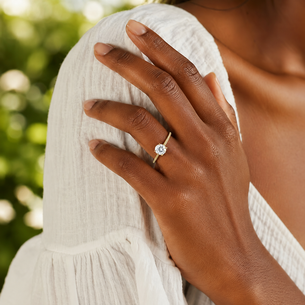 Basilica - Round - Yellow/White Tone - Pavé