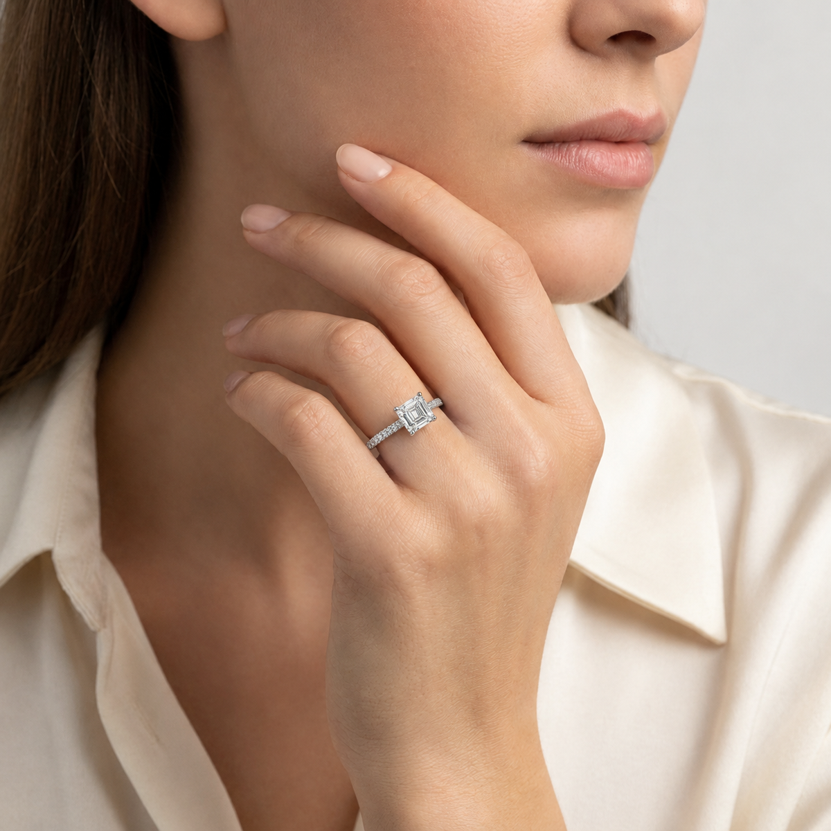 Meridian - Emerald - Platinum - Pavé
