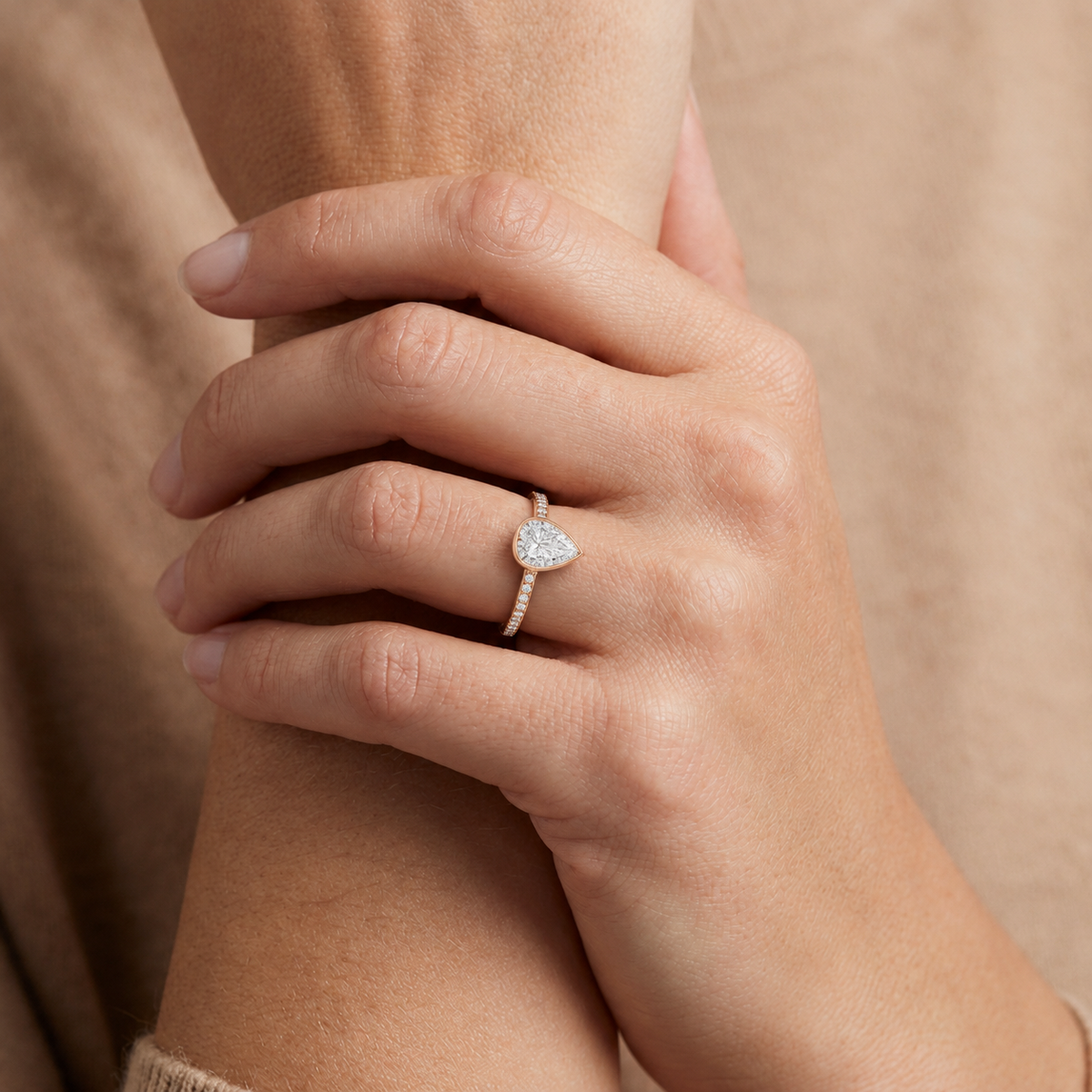 Bailey - Pear - Rose Gold - Pavé