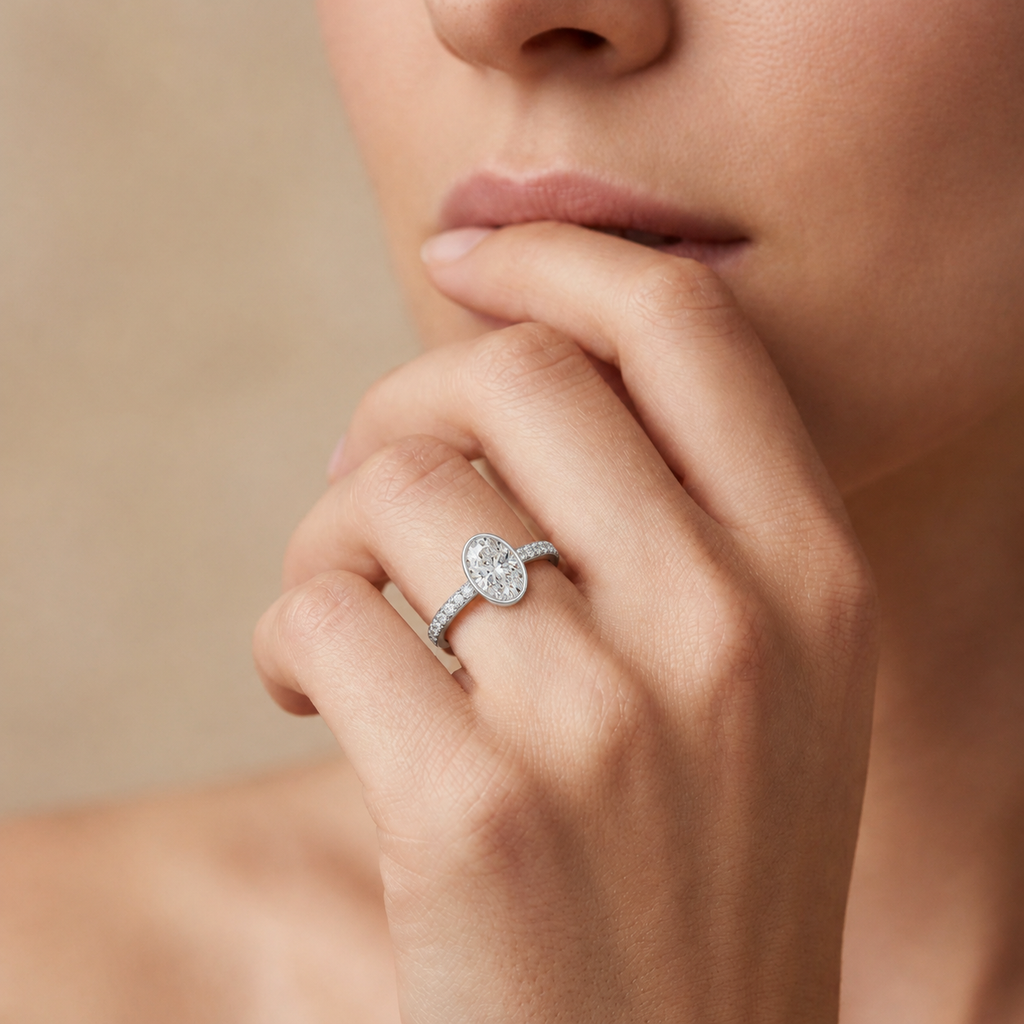 Bailey - Oval - Platinum - Pavé