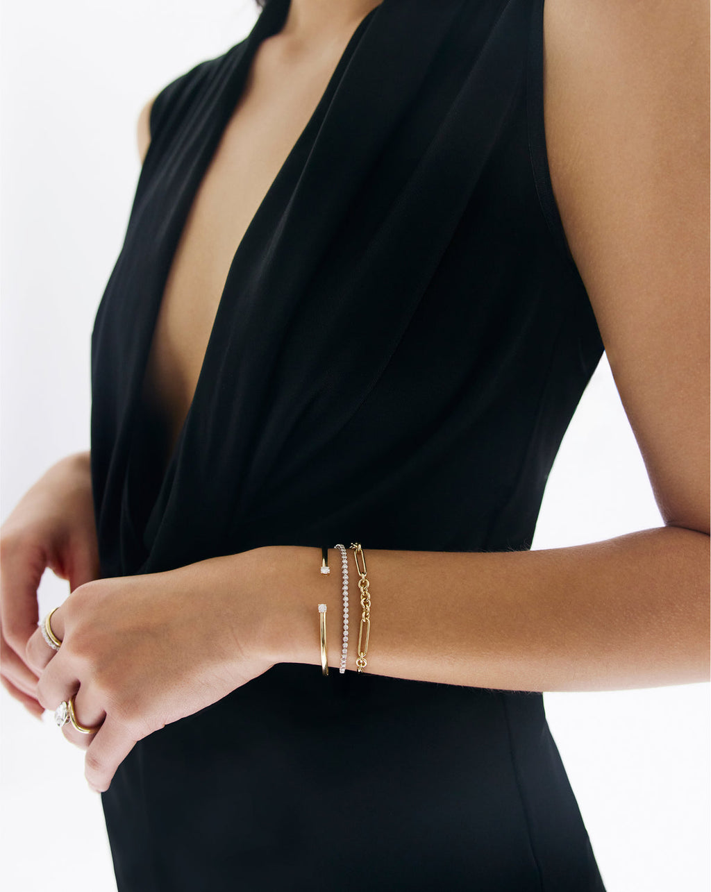 Diamond Flexi Cuff - Round - White Gold - Hidden Slide