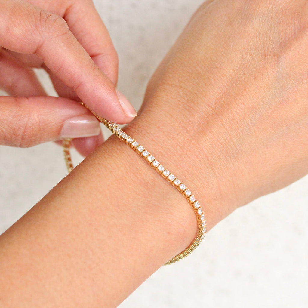 The Classic Tennis Bracelet - Round - Rose Gold - Box Clasp