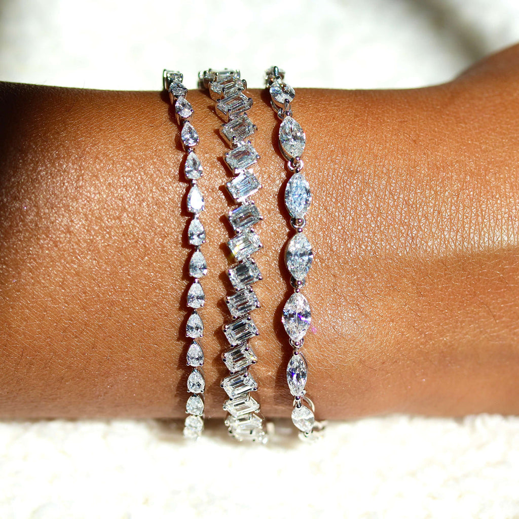 The Emerald-Cut Tennis Bracelet - Emerald - White Gold - Box Clasp