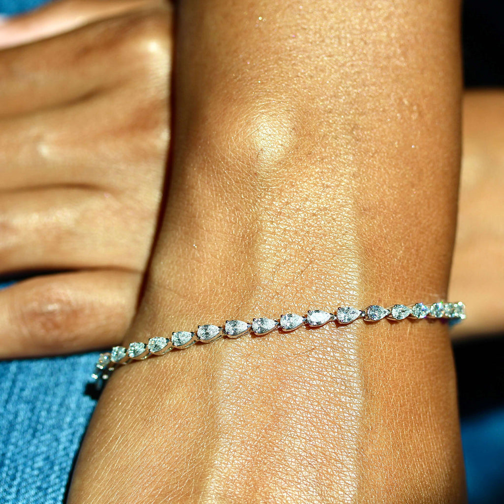 The Pear Tennis Bracelet - Pear - Rose Gold - Box Clasp