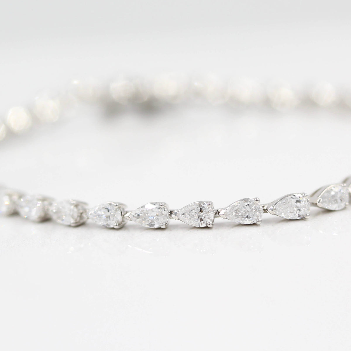 The Pear Tennis Bracelet - Pear - Rose Gold - Box Clasp
