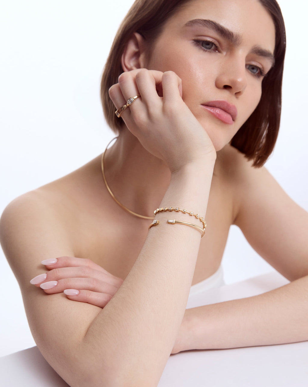 Tapered Baguette Flexi Cuff - Round - Yellow Gold - Hidden Slide