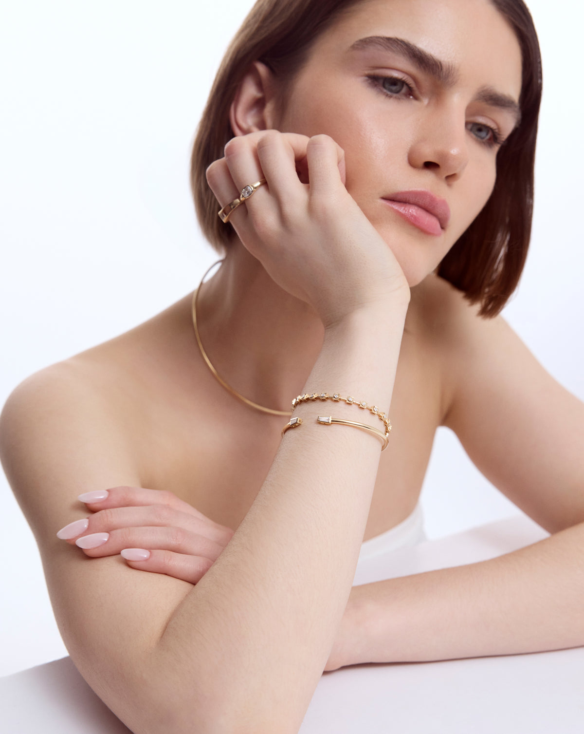 Tapered Baguette Flexi Cuff - Round - Yellow Gold - Hidden Slide