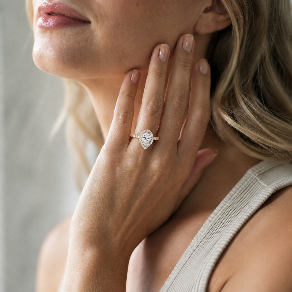 Cordelia - Pear - Yellow / White Tone - Pavé