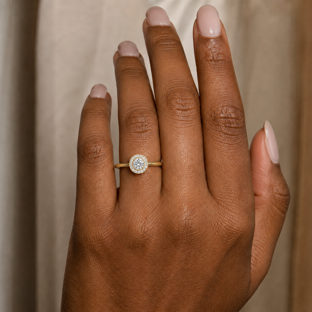 Deneuve - Round - Yellow Gold - Plain