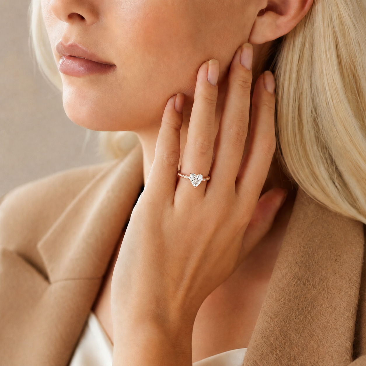 Basilica - Heart - Rose/White Tone - Pavé