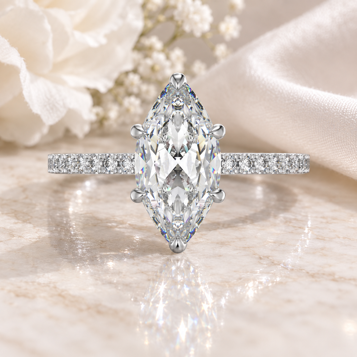 Brilliance Marquise Ring - Marquise - White Gold - Pavé