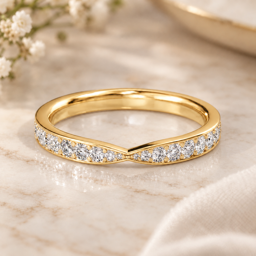 Intersect - Round - Yellow Gold - Pavé